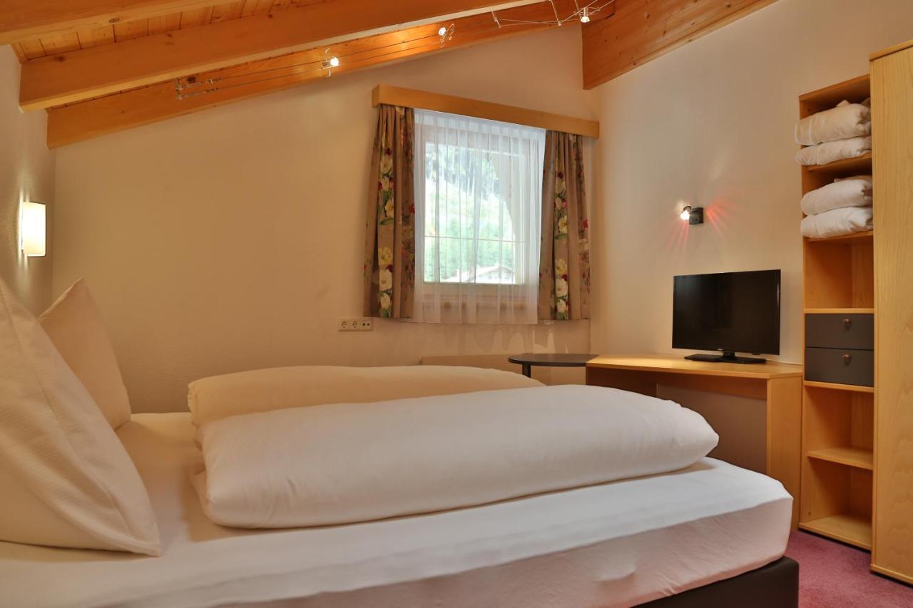 Alp Larain B&B Ишгль Экстерьер фото